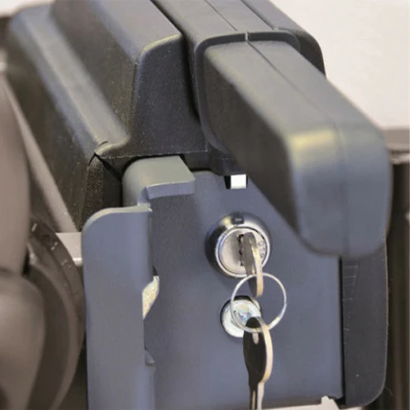 PERUZZO Porte Vélo Voiture Fixation Sur Attelage Pure Instinct 3 Vélos 8 PERUZZO Porte Vélo Voiture Fixation Sur Attelage Pure Instinct 3 Vélos – Image 6