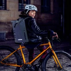 Sac à Dos ORTLIEB Commuter-Daypack High Visibility 9 Sac à Dos ORTLIEB Commuter-Daypack High Visibility -Onemile Soldes sac a dos ortlieb commuter daypack high visibility 3